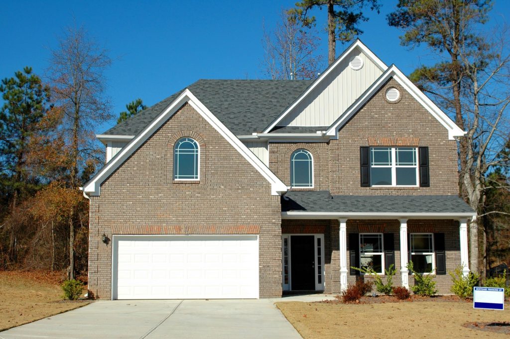 How To Complete Garage Repairs In Riverwoods Illinois Keeping The Garage Safe Is One Of Best Ways To Keep Family And Pets New Doors Newly Repaired In Riverwoods Area