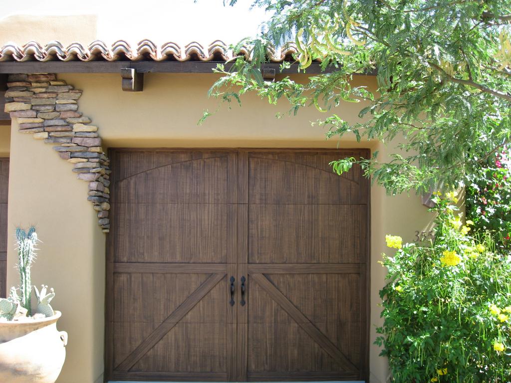 Garage-Doors-Carriage-House-Style